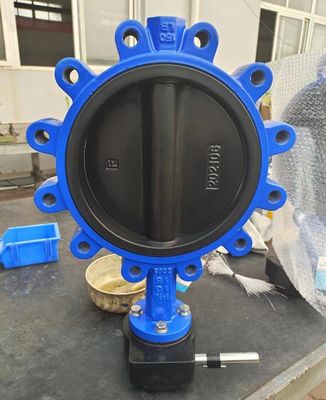 DN200 일반 온도 매체에 대한 유연한 주철 PTFE 좌석 럭 나비 밸브